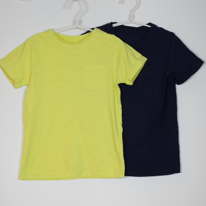 3-4Y
2 x T-shirts