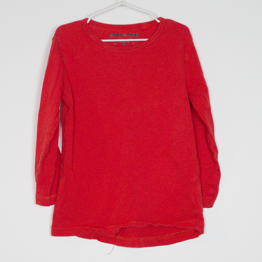 2-3Y
Red Long Sleeve