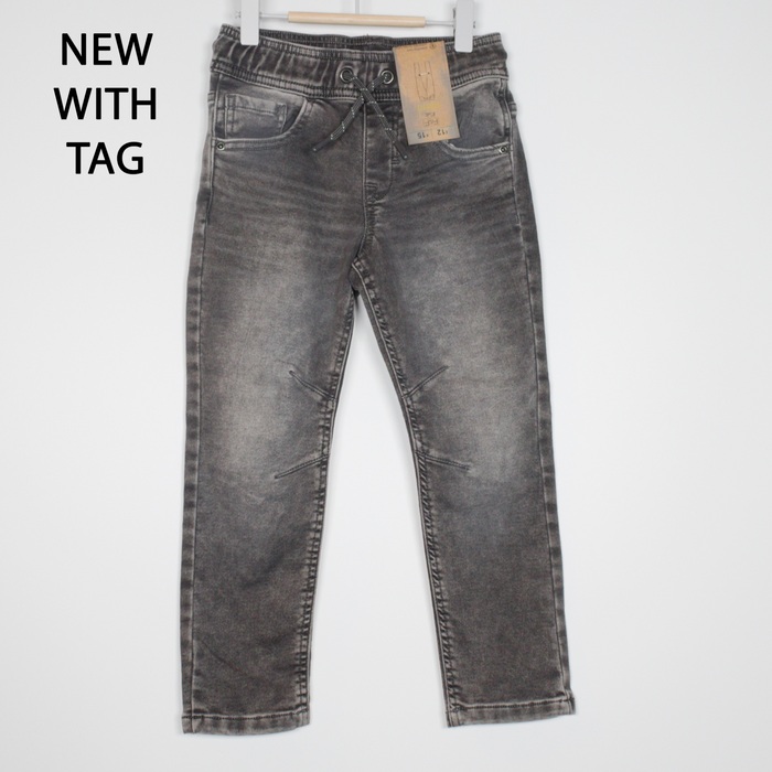 5-6Y
Grey Jog Jeans