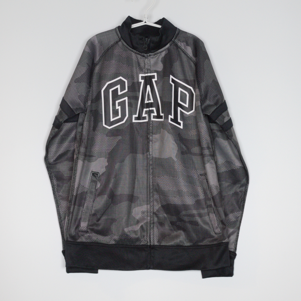 10Y
Gap Camo Top